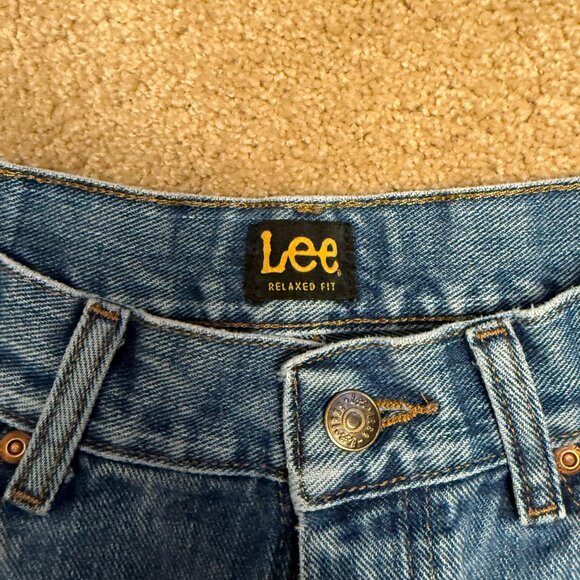 Distressed Vintage Lee Denim Jeans - 32x32 - Picture 2 of 3